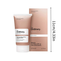 Sunscreen Refreshing Nongreasy UV For Men And Women Refreshing Oil Control And UV Sunscreen 50ml